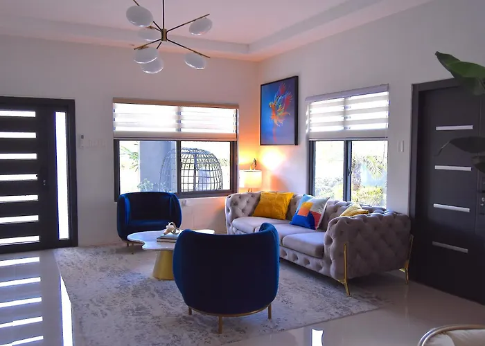Pensión Luxe Oasis Ocho Ríos