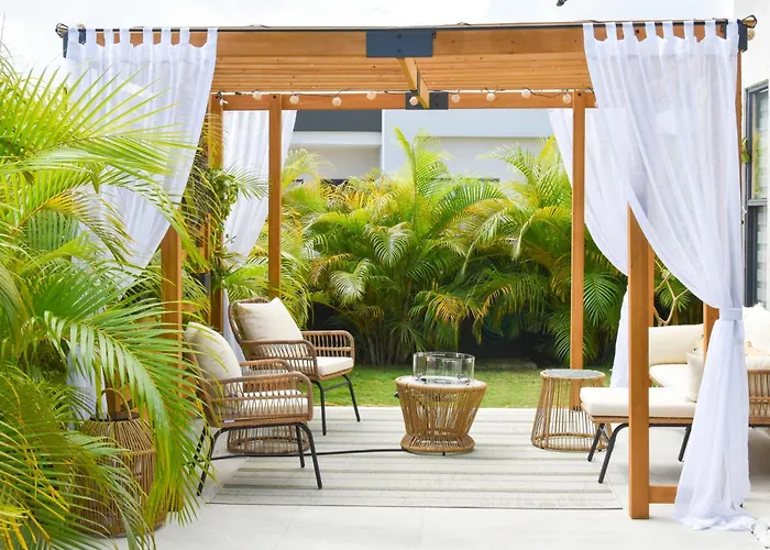 Pensión Luxe Oasis Ocho Ríos